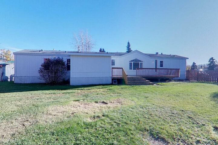 812 6 Avenue SW 20  Slave Lake AB T0G 2A0 photo