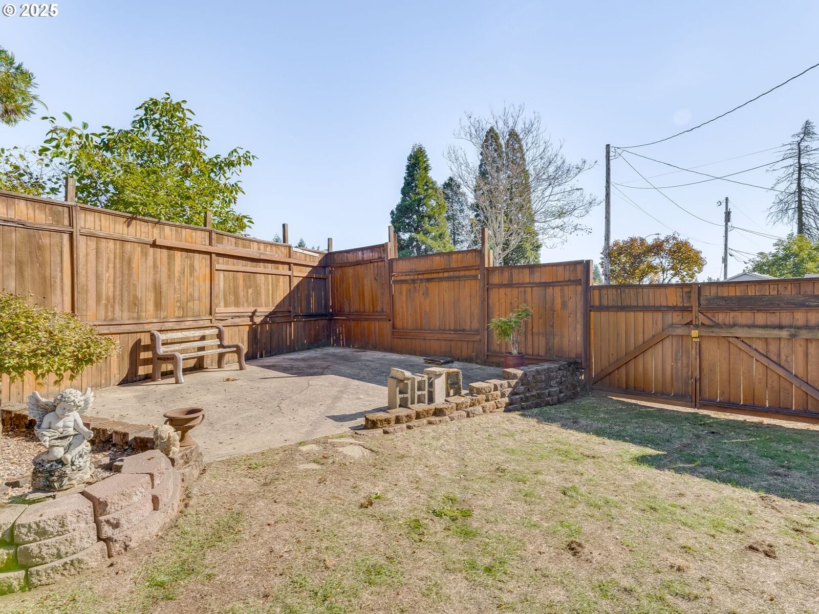 Property Photo: 3701 I St WA 98663