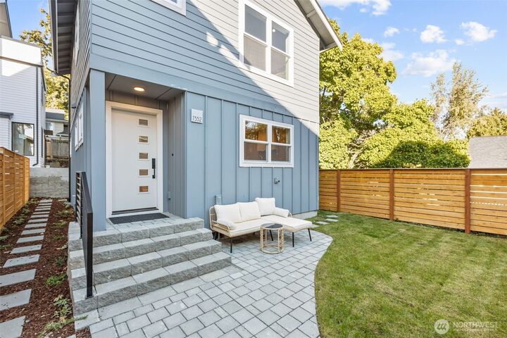 Property Photo:  7352  22nd Avenue NW  WA 98117 