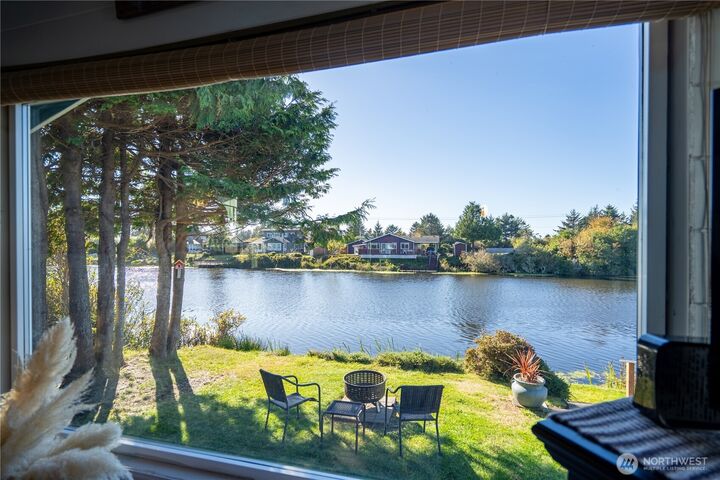 213  Canal Drive NE  Ocean Shores WA 98569 photo