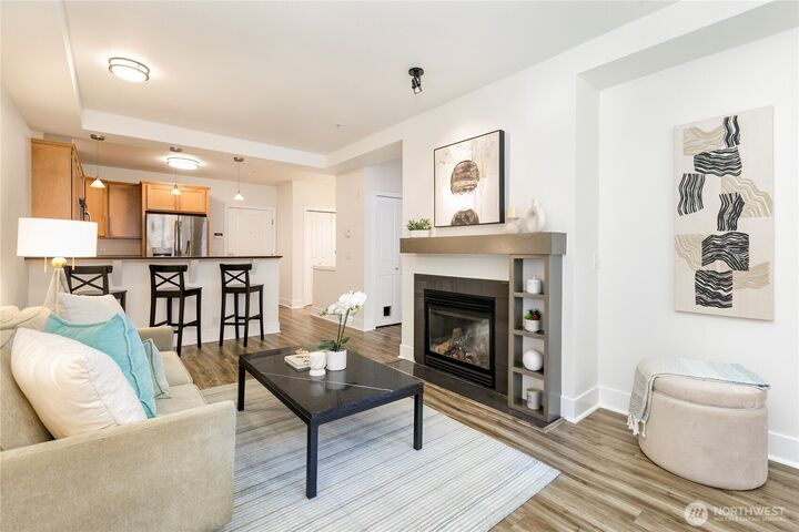 Property Photo: 410 NE 70th Street 407 WA 98115