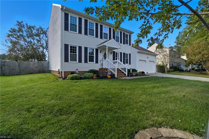Property Photo: 1005 Hollins College Ct VA 23455