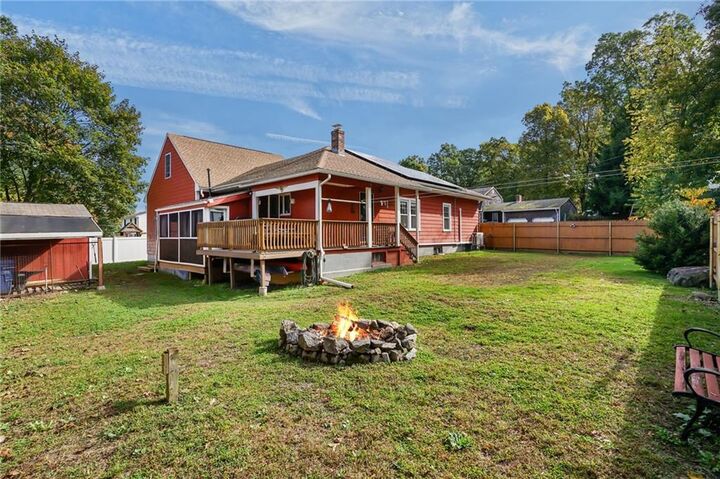 Property Photo:  66 Pequot Avenue  RI 02864 