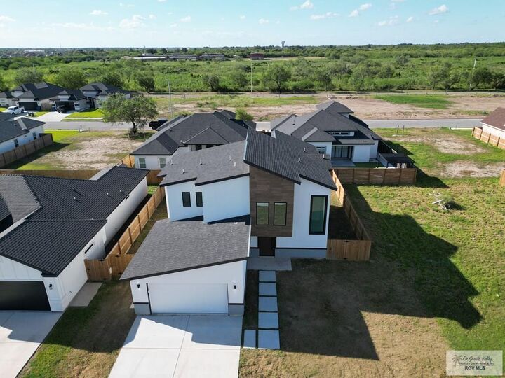 Property Photo: 5325 Oakley St TX 78526