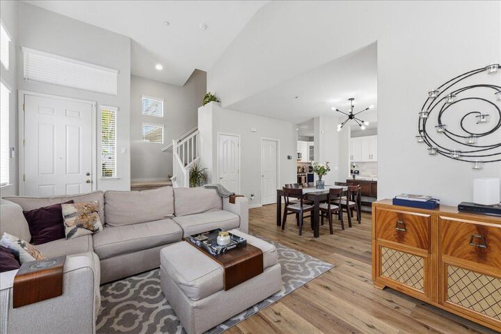 Property Photo: 705 Otter Court CA 94533