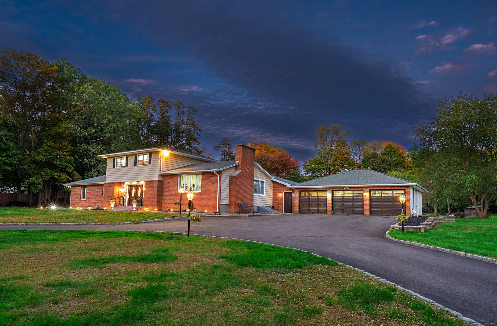 Property Photo: 167 Foxon Hill Road CT 06513
