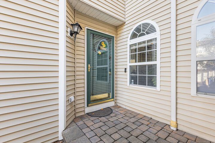 Property Photo: 302 Lexington Boulevard 302 CT 06801