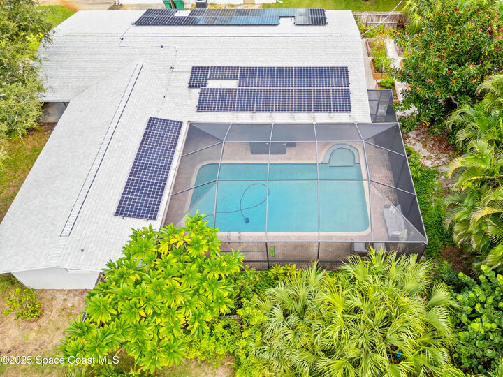 Property Photo:  1201 Pawnee Terrace  FL 32937 