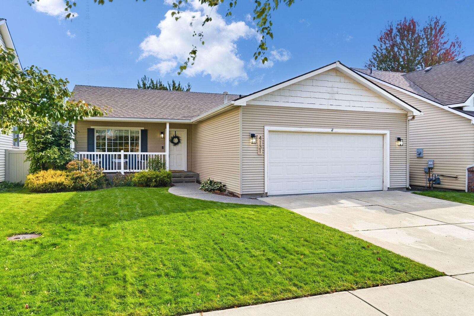 Property Photo: 4131 S Stonington Ln WA 99223