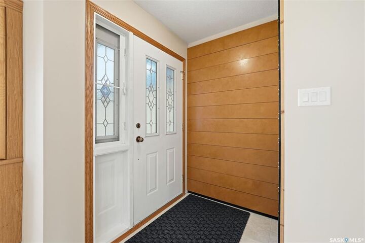 Property Photo: 350 Marcotte Crescent SK S7K 7N8