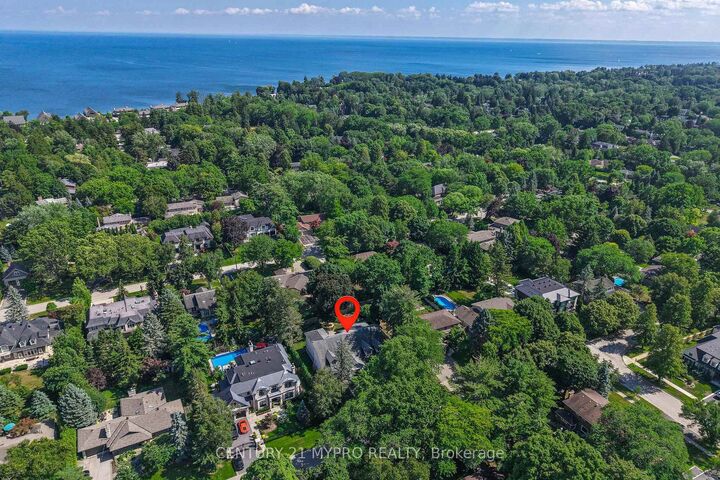 Property Photo:  1508 Oakhill Drive  ON L6J 1Y5