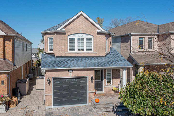 Photo de la propriété:  549 Pelletier Court  ON L3X 2N7 