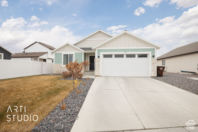 Property Photo: 1606 E Bountiful Ln UT 84005