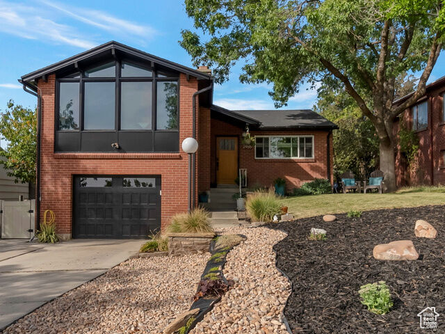 2455 E Emerson Ave  Salt Lake City UT 84108 photo