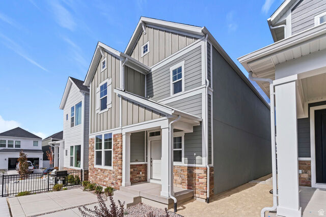 Property Photo: 4821 W Pocosin Ct 751 UT 84003