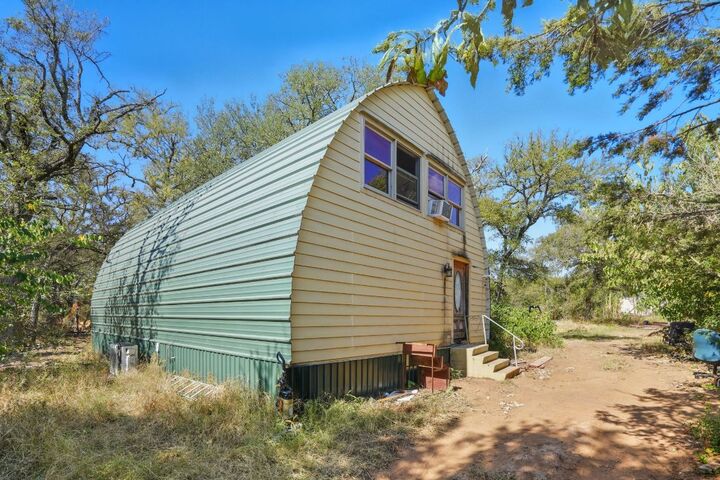 Property Photo: 201 Deer Springs Loop TX 78611