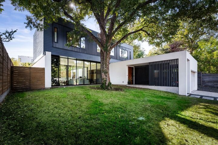 2005 Melridge Place  Austin TX 78704 photo
