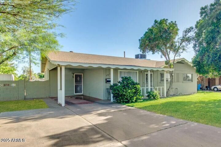 Property Photo:  3819 W Golden Lane  AZ 85051 