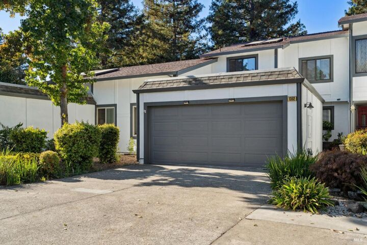 Property Photo: 1302 Marylyn Circle CA 94954