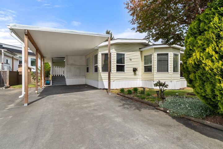 Photo de la propriété:  6035 Vedder Road 76  BC V2R 6K3