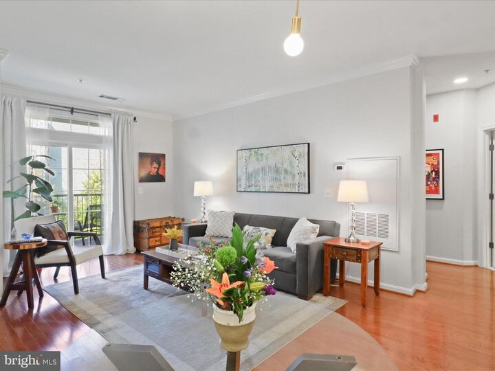 Property Photo:  2465 Army Navy Drive 1-203  VA 22206 