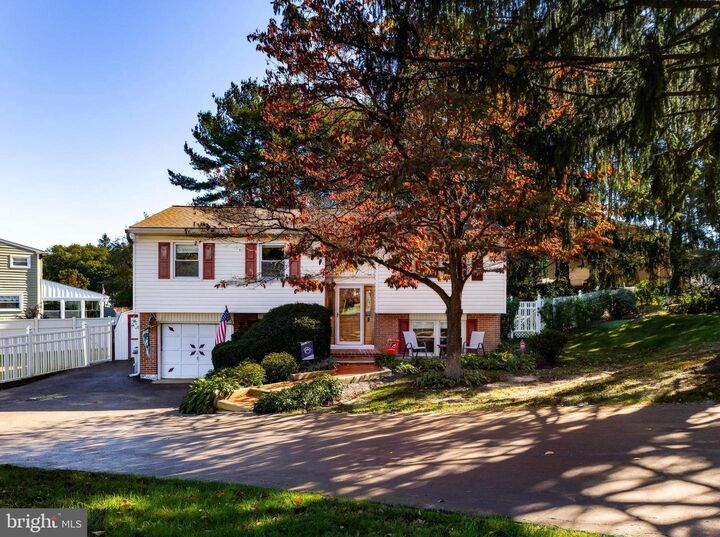 699 Cherry Tree Road  Aston PA 19014 photo