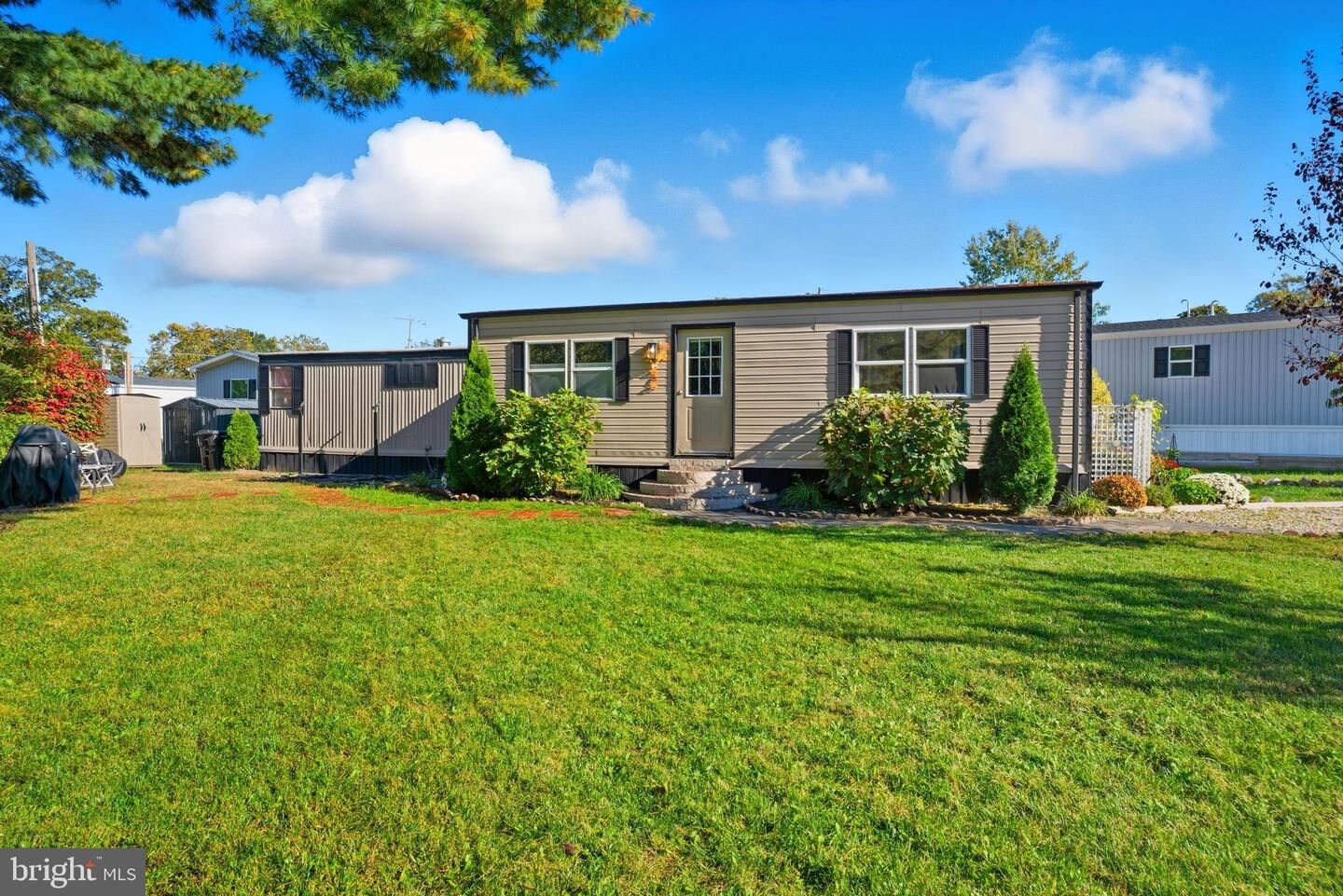 Property Photo:  735 Woodside Drive  NJ 08062 