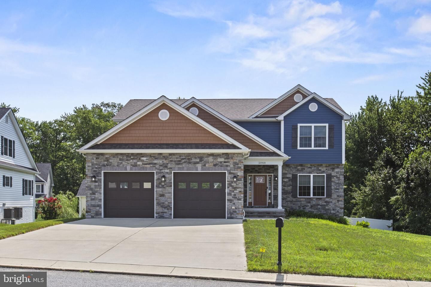 Property Photo:  20968 Rowan Knight Drive  MD 20653 