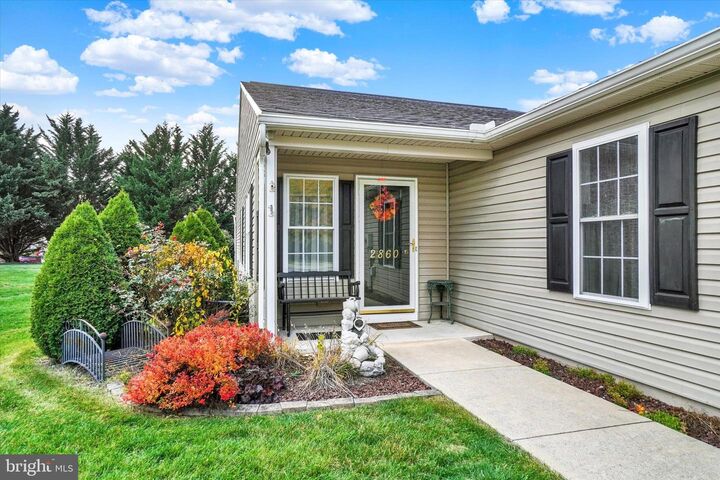 Property Photo:  2860 Golden Villas Drive  PA 17408 