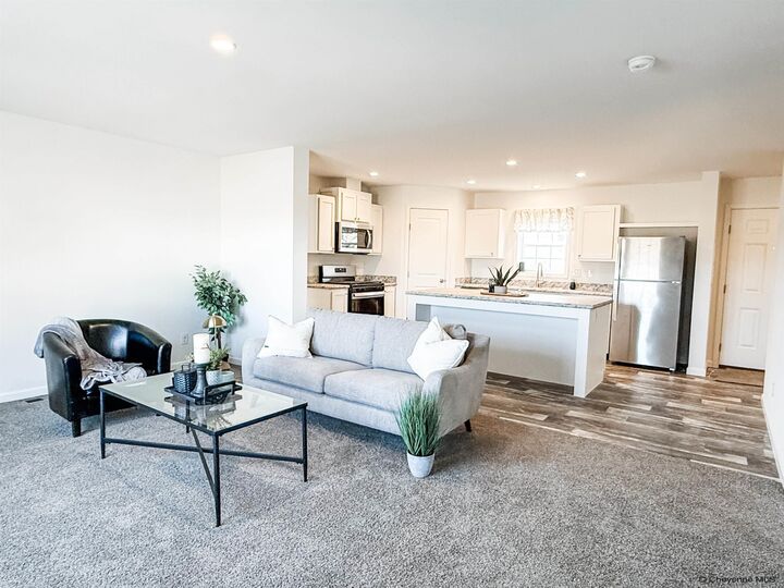 Property Photo: 8906 Braehill Rd WY 82009