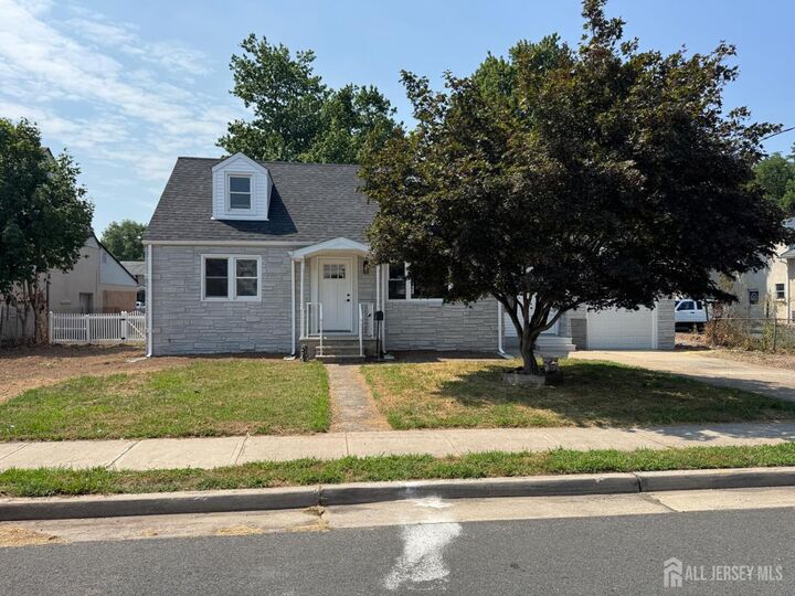 Property Photo:  16 S 3rd Avenue  NJ 08835 