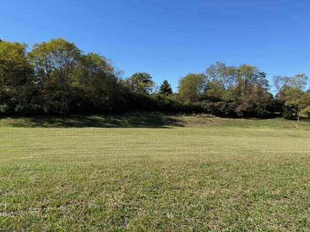 Property Photo:  0 Mill SW Road  OH 43130