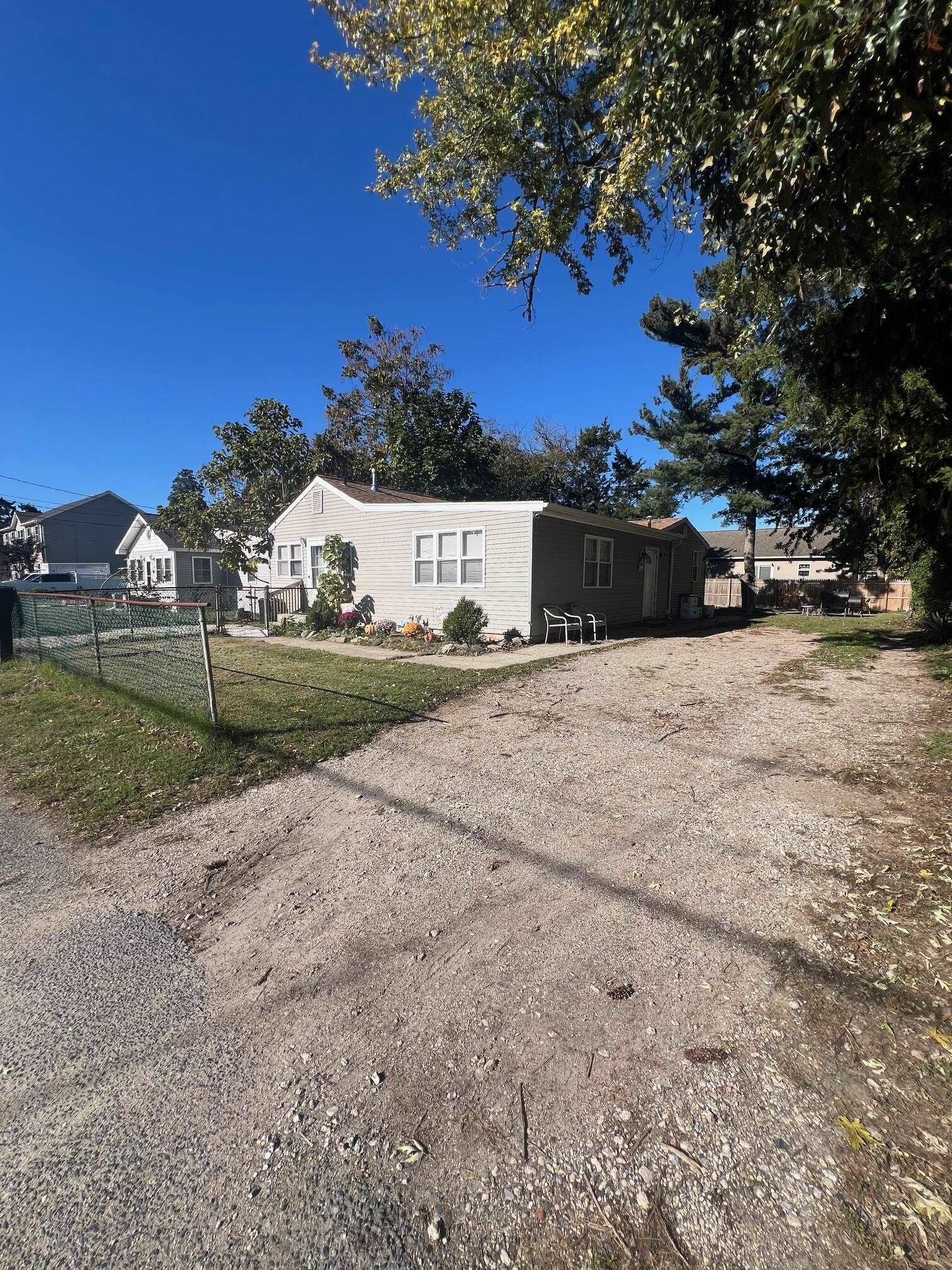 Property Photo:  27 New York  NJ 08251
