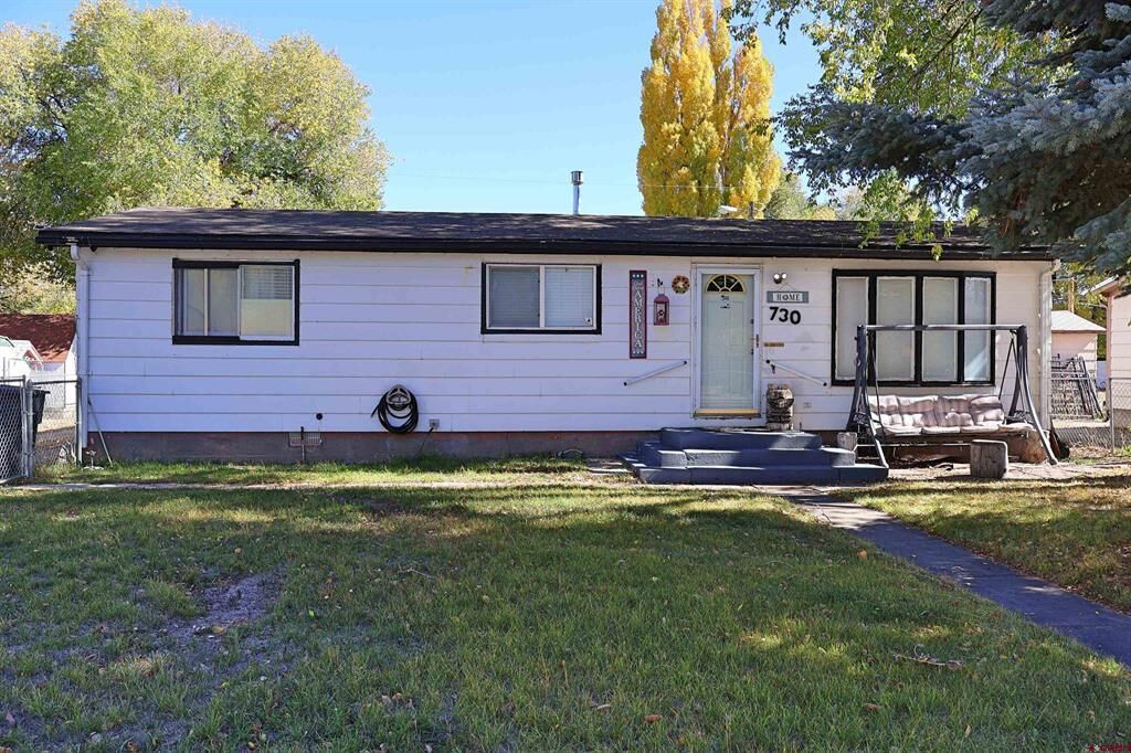 Property Photo: 730 Washington Street CO 81144