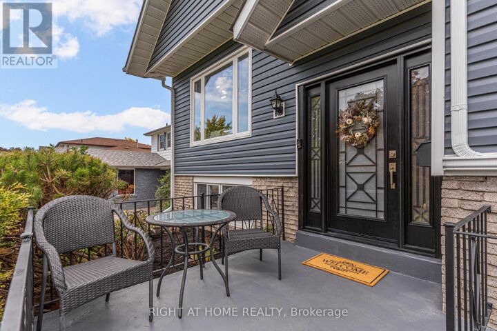 Property Photo:  19 Jefferson Road  ON L6S 2G6