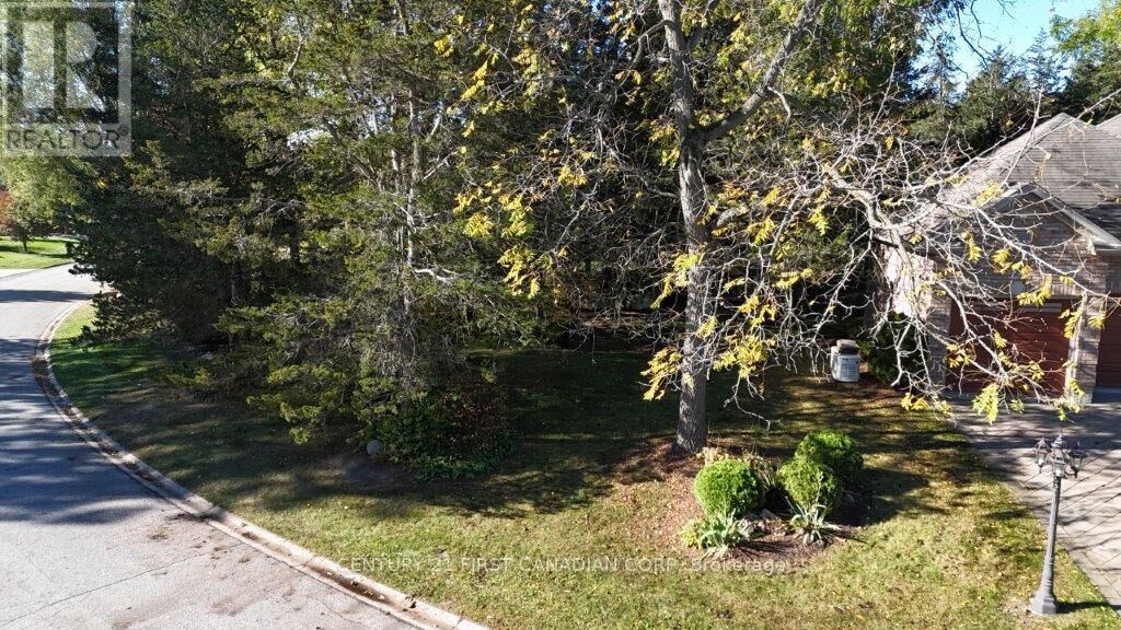Photo de la propriété:  10137 Merrywood Drive  ON N0M 1T0 