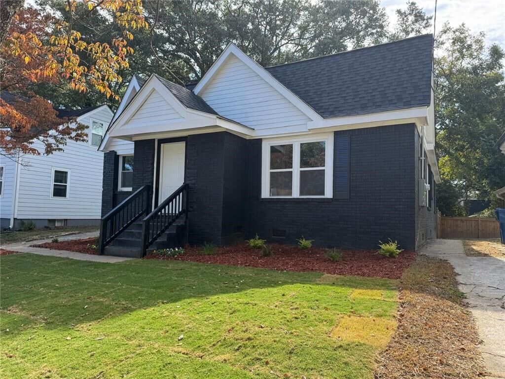 Property Photo: 1332 Thurgood Street SW GA 30314