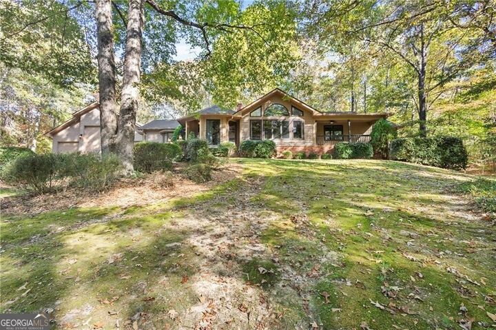 Property Photo:  6985 Spout Springs Road  GA 30542 