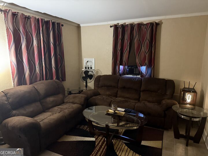 Property Photo: 608 S Harlem Circle GA 30241