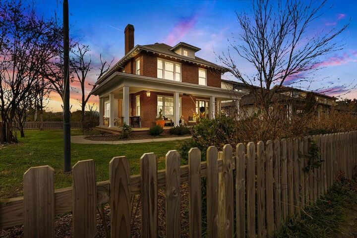 709 S Greenwood Avenue S  Chattanooga TN 37404 photo