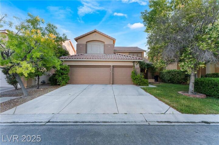 Property Photo: 617 Lexington Cross Drive NV 89144