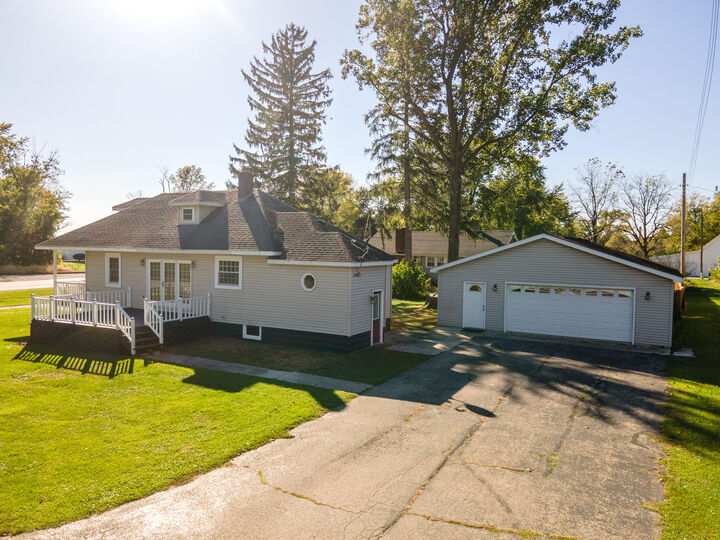 519 E Main Street  La Crosse IN 46348 photo