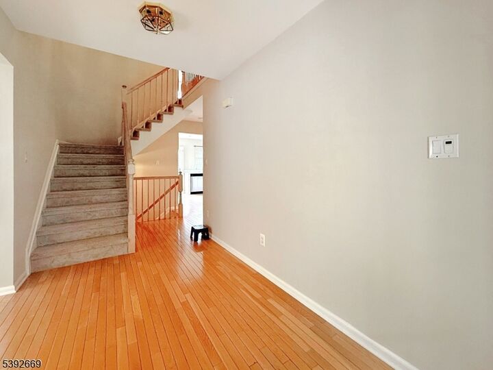Property Photo: 16 Shackamaxon Ter NJ 08801