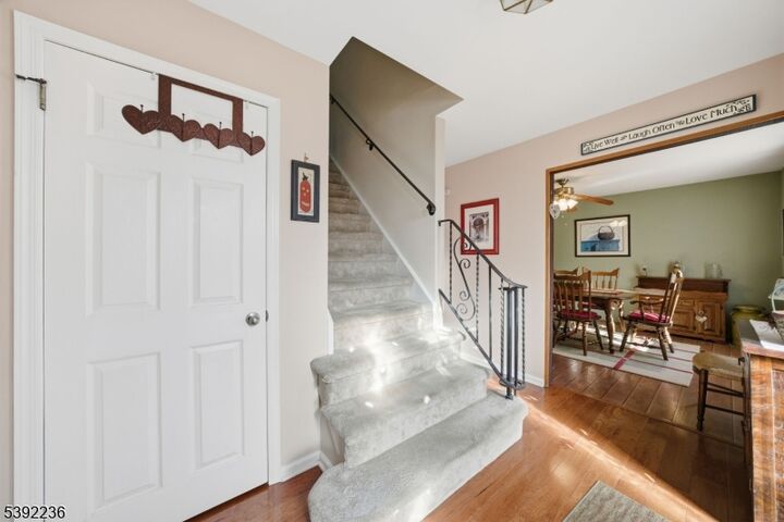 Property Photo:  5 Hedwig Ave  NJ 07834 