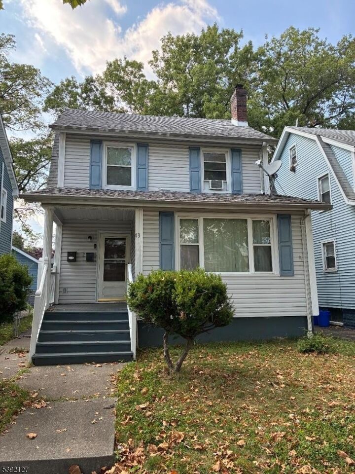 43 Ampere Pkwy  East Orange City NJ 07017 photo