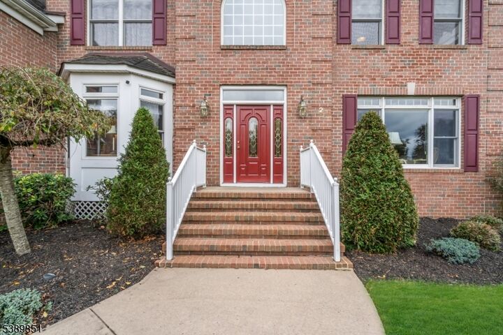 Property Photo: 2 Dumont Ct NJ 08807