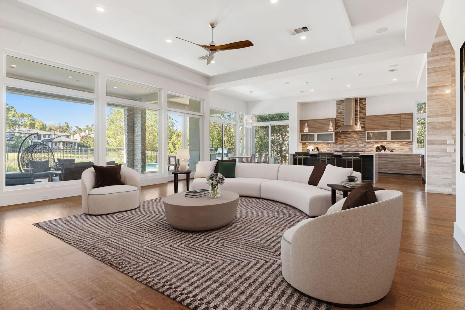 Property Photo:  18 Pronghorn Place  TX 77389 