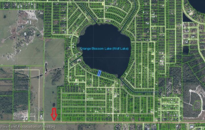 Property Photo:  1302 Lakeside Drive S  FL 33875