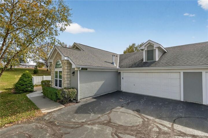 Property Photo:  23136 W 71st Terrace  KS 66227