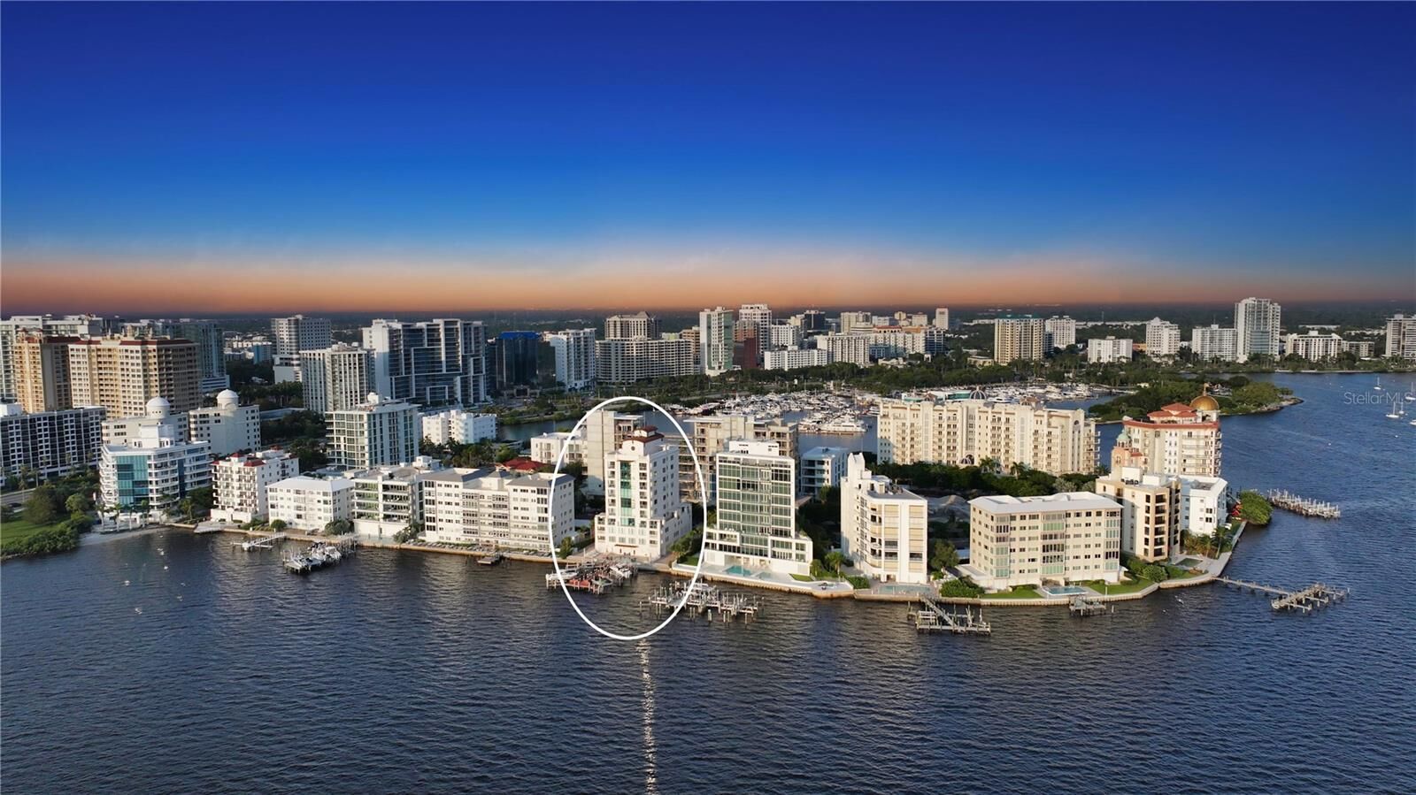 Property Photo: 258 Golden Gate Point 801 FL 34236